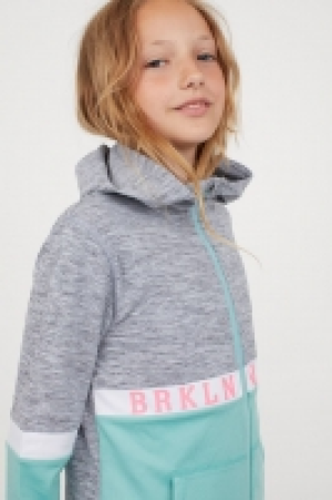 Sportjacke mit Kapuze CHF 19.95