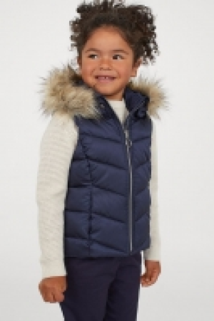 Wattiertes Gilet mit Kapuze CHF 18.95