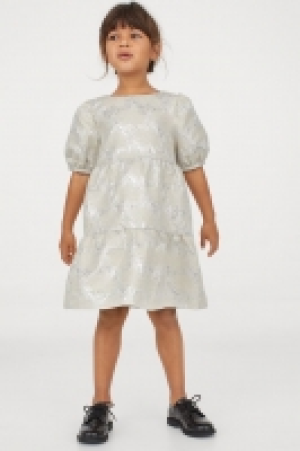 Brokatkleid mit Puffärmeln CHF 19.95
