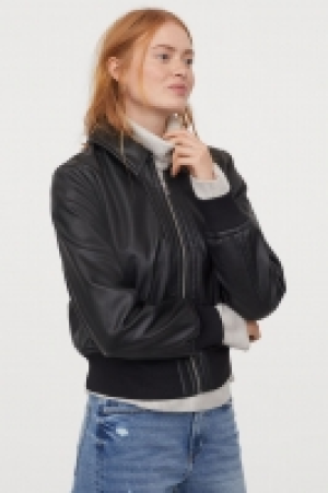 Jacke aus Lederimitat CHF 37.95