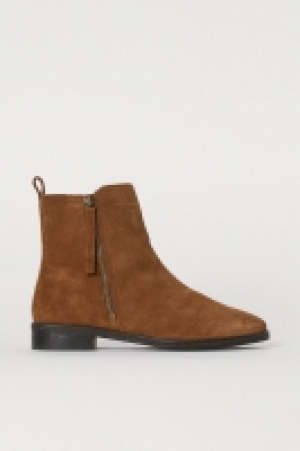 HM  Gefütterte Velourslederboots