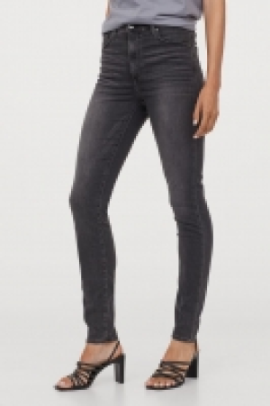 Shaping Skinny High Jeans CHF 24.95