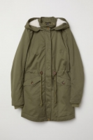 Wattierter Parka mit Kapuze CHF 19.95