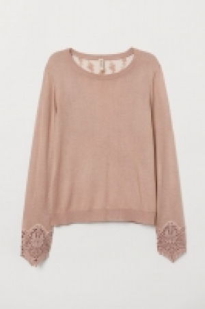 HM  Pullover mit Spitzendetails
