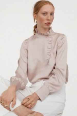Bluse mit Volants CHF 19.95