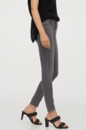 Push up Low Jeggings CHF 24.95