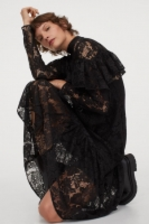 Spitzenkleid mit Volant CHF 27.95