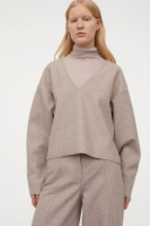 Top mit V-Ausschnitt CHF 24.95
