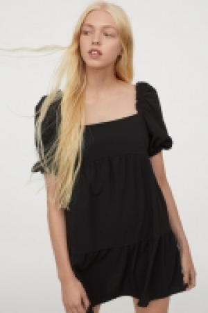 Kleid aus Seersucker CHF 15.95
