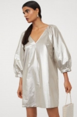 Schimmerndes Kleid CHF 24.95