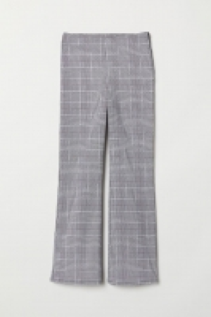 Hose in 7/8-Länge CHF 14.95