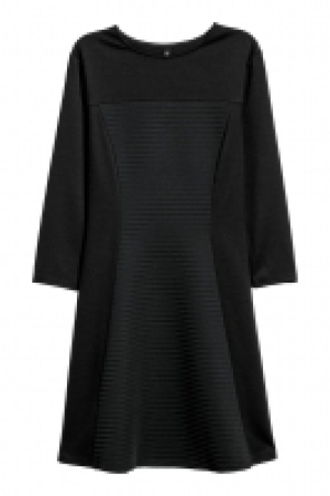 Geripptes Jerseykleid CHF 20.95