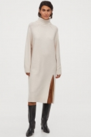 Strickkleid mit Rollkragen CHF 14.95