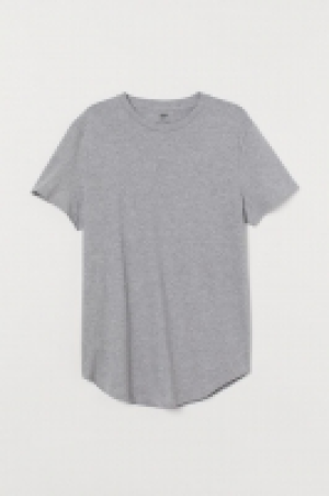 T-Shirt Long Fit CHF 8.95