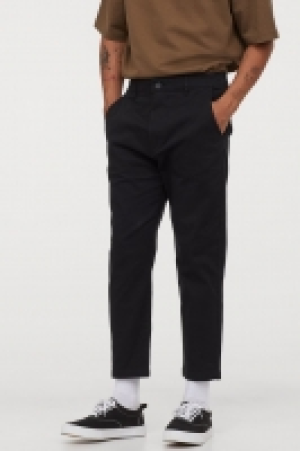 Cropped Chino Slim Fit CHF 20.95