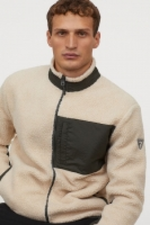 Sportjacke aus Lammfellimitat CHF 33.95