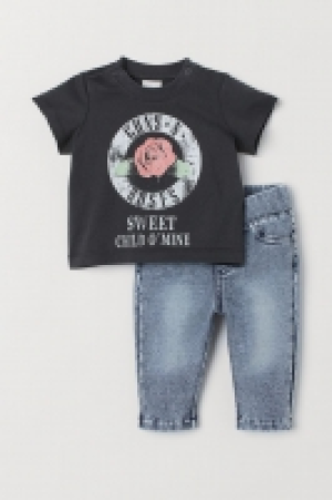 HM  Shirt und Leggings
