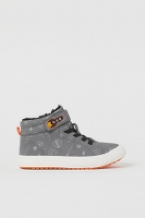 Sneaker mit warmem Futter CHF 18.95