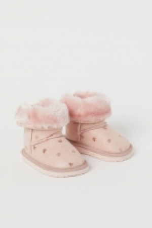 Boots mit warmem Futter CHF 8.95