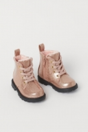 Boots mit warmem Futter CHF 18.95