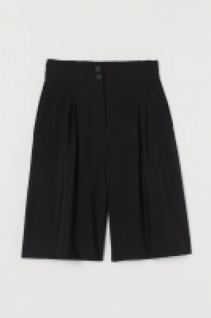 HM  Weite Bermudashorts