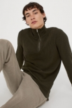 HM  Pullover mit Reissverschluss