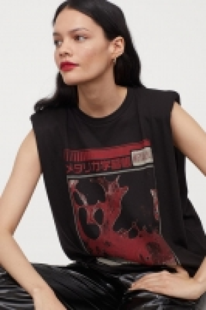 T-Shirt mit Schulterpolstern CHF 21.95