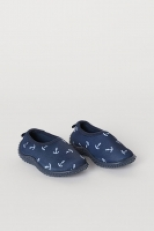 Badeschuhe aus Scuba CHF 6.95