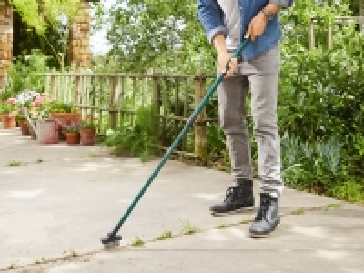 Unkrautbürsten-Set CHF 9.99