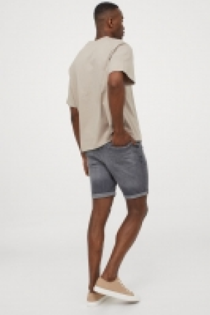 Jeansshorts Slim Fit CHF 24.46