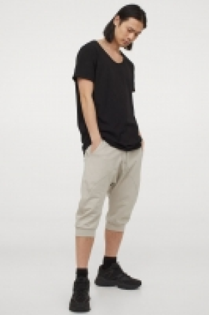 Sweatshorts mit tiefem Schritt CHF 16.95