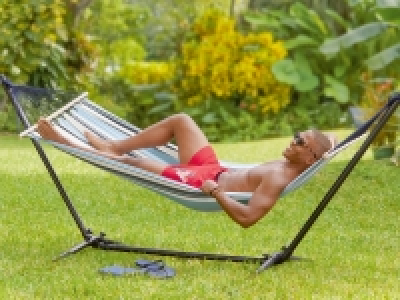 Hängematte mit Gestell CHF 49.90