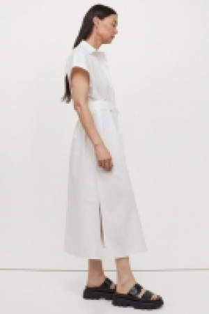 Blusenkleid mit Bindegürtel CHF 17.95