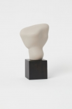 Skulptur aus Steingut