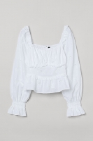 Bluse mit Broderie Anglaise CHF 9.95