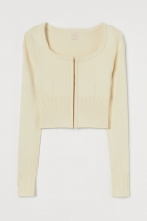 Kurzer Cardigan