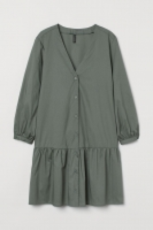 Kleid mit V-Ausschnitt
