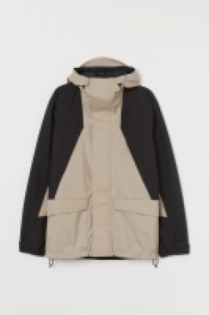 Wasserabweisende Jacke