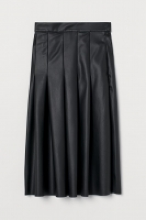 Jupe aus Lederimitat CHF 18.95
