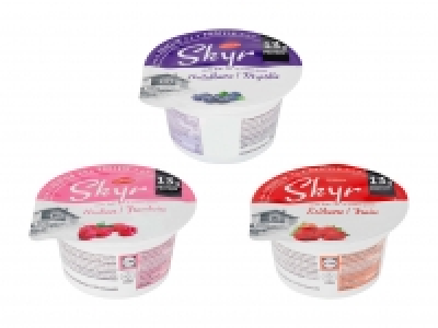 Skyr Frucht unterlegt