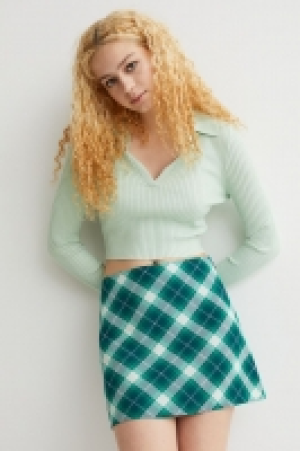 Geripptes Shirt mit Kragen CHF 6.95