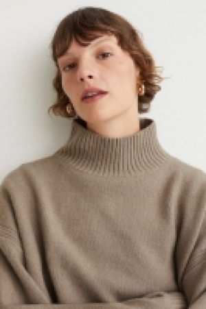 Oversized-Rollkragenpullover CHF 29.95
