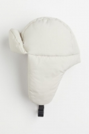 Wattierte Mütze mit Ohrenklappen CHF 29.95