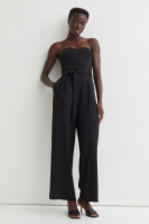 Jumpsuit mit Bindegürtel CHF 59.95