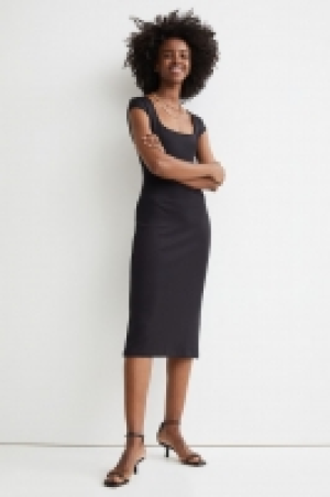 Figurbetontes Kleid CHF 9.95