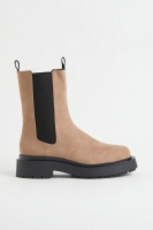 Chelseaboots mit Plateau CHF 27.95