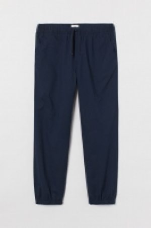 Joggers mit Leinen Regular Fit CHF 21.95