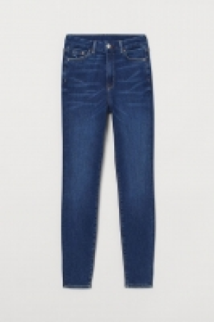 Embrace High Ankle Jeans CHF 39.95