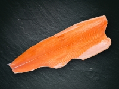 Ganzes Lachsfilet mit Haut CHF 1.99