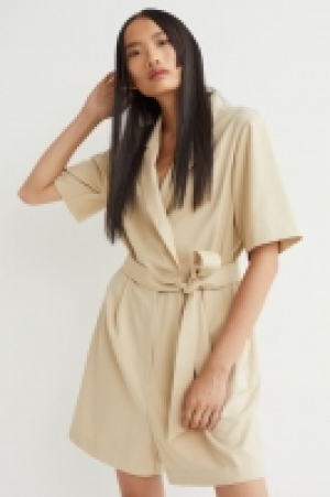 Playsuit aus Crêpe